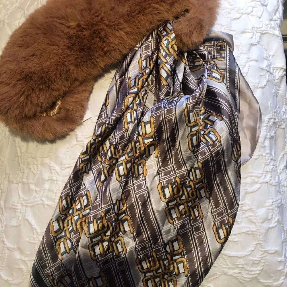 NWT Duchess faux fur and silk scarf style # JFK- 4003 great Christmas gi…